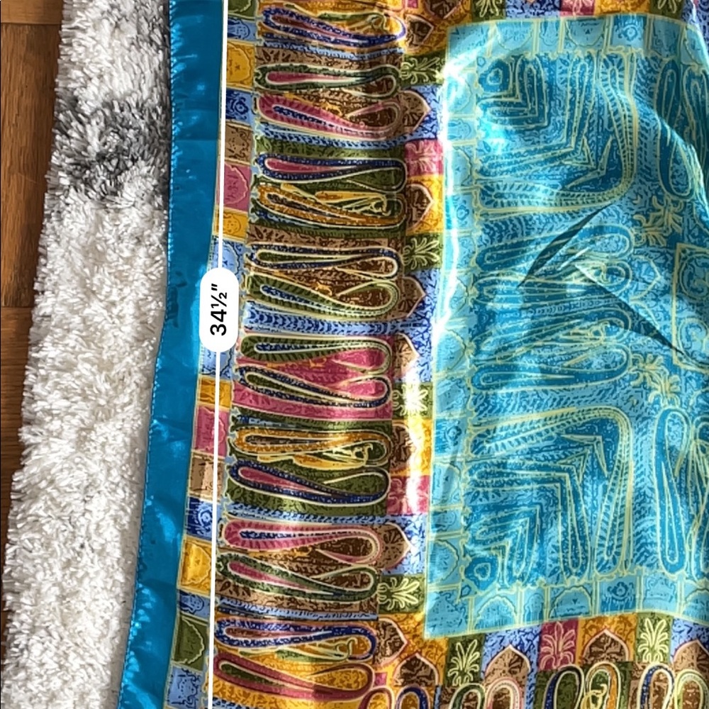 Colorful Scarf 💘 - Picture 5 of 5
